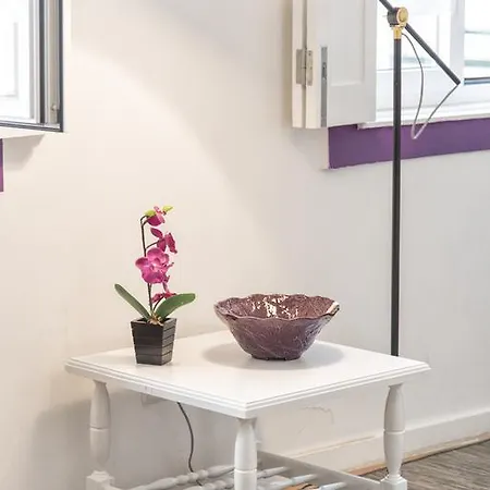 Alfama Doll House Apartment